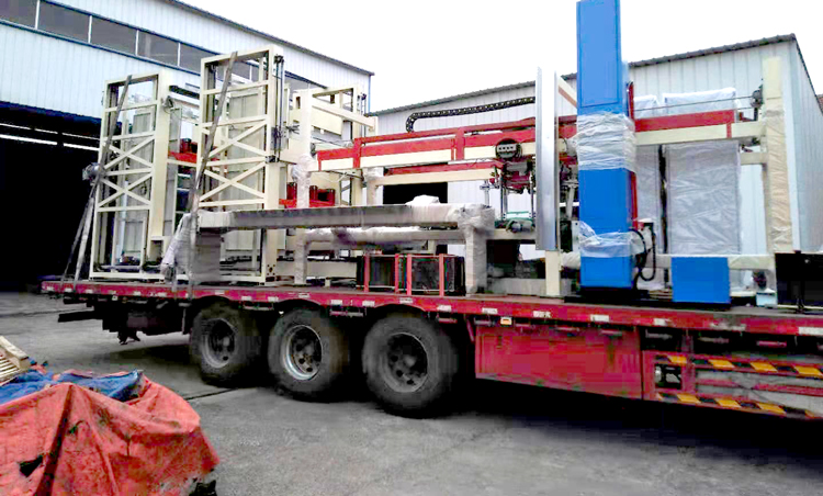 碼垛機(jī)、纏繞機(jī)發(fā)貨